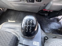 いすゞエルフ冷凍車（冷蔵車）小型（2t・3t）[写真35]