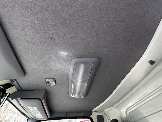 いすゞエルフ冷凍車（冷蔵車）小型（2t・3t）[写真40]