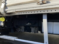 いすゞエルフパネルバン小型（2t・3t）[写真11]