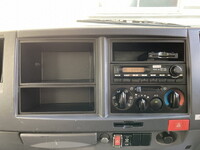 いすゞエルフパネルバン小型（2t・3t）[写真17]