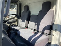 いすゞエルフパネルバン小型（2t・3t）[写真38]