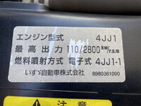 いすゞエルフパネルバン小型（2t・3t）[写真09]