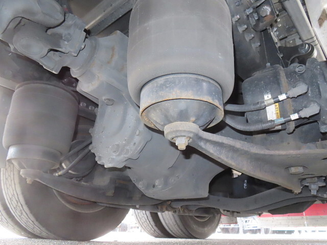 日野プロフィアアルミウイング大型（10t）[写真10]