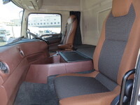 日野プロフィアアルミウイング大型（10t）[写真22]