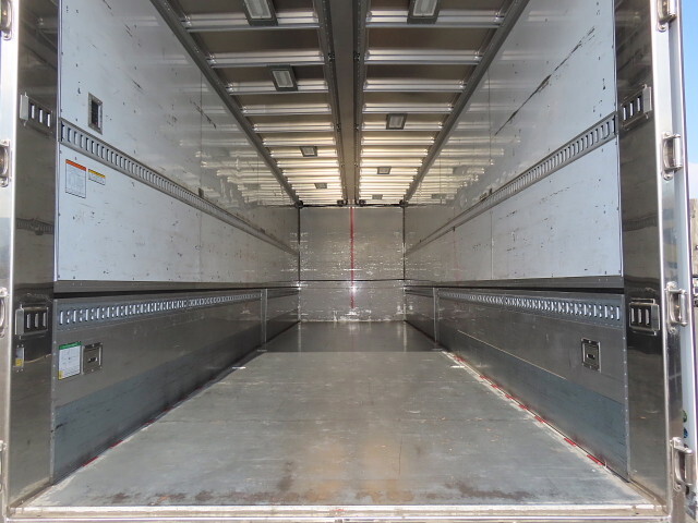 日野プロフィアアルミウイング大型（10t）[写真29]