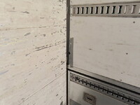 日野プロフィアアルミウイング大型（10t）[写真32]