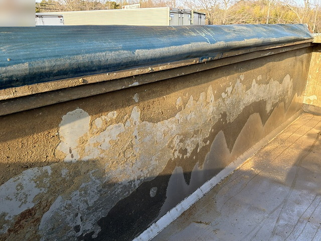 UDトラックスクオン深ダンプ（土砂禁ダンプ）大型（10t）[写真36]