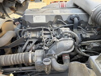 UDトラックスクオン深ダンプ（土砂禁ダンプ）大型（10t）[写真10]