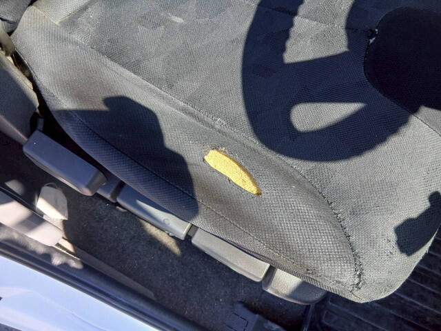 UDトラックスクオントレーラーヘッド（トラクターヘッド）大型（10t）[写真11]