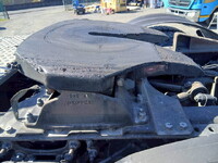 UDトラックスクオントレーラーヘッド（トラクターヘッド）大型（10t）[写真36]