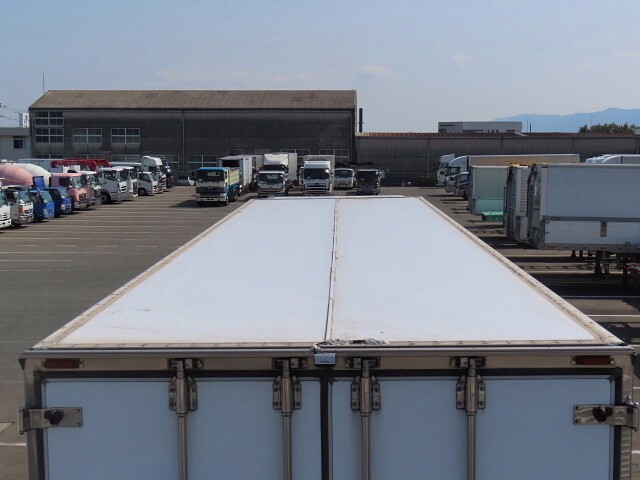 三菱ふそうスーパーグレート冷凍車（冷蔵車）大型（10t）[写真08]