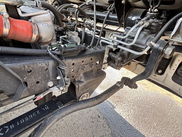 三菱ふそうキャンター平ボディ小型（2t・3t）[写真19]