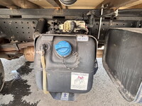 三菱ふそうキャンター平ボディ小型（2t・3t）[写真23]