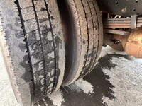 三菱ふそうキャンター平ボディ小型（2t・3t）[写真24]