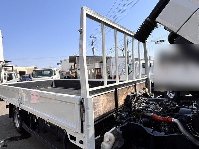 三菱ふそうキャンター平ボディ小型（2t・3t）[写真26]