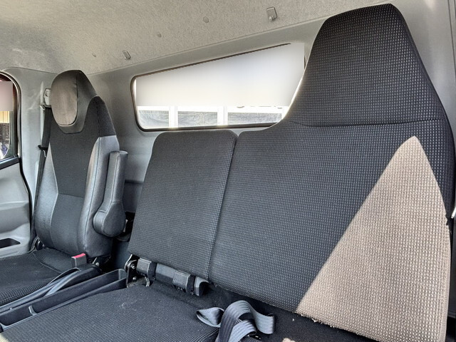 三菱ふそうキャンター平ボディ小型（2t・3t）[写真39]