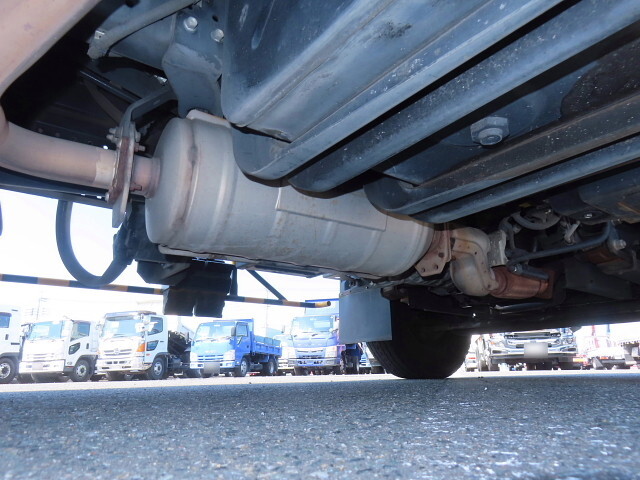 いすゞエルフパッカー車（塵芥車）小型（2t・3t）[写真13]