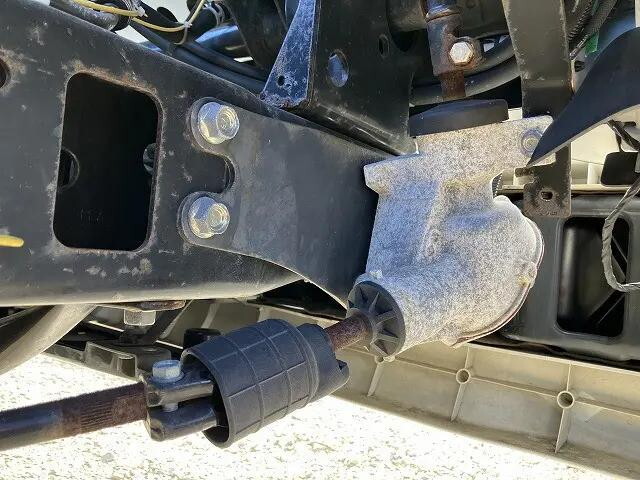 いすゞエルフセーフティローダー小型（2t・3t）[写真18]