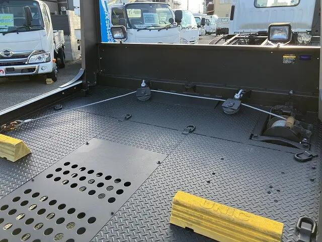 いすゞエルフセーフティローダー小型（2t・3t）[写真19]