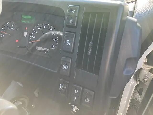 いすゞエルフセーフティローダー小型（2t・3t）[写真30]