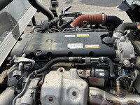 いすゞエルフアルミバン小型（2t・3t）[写真40]