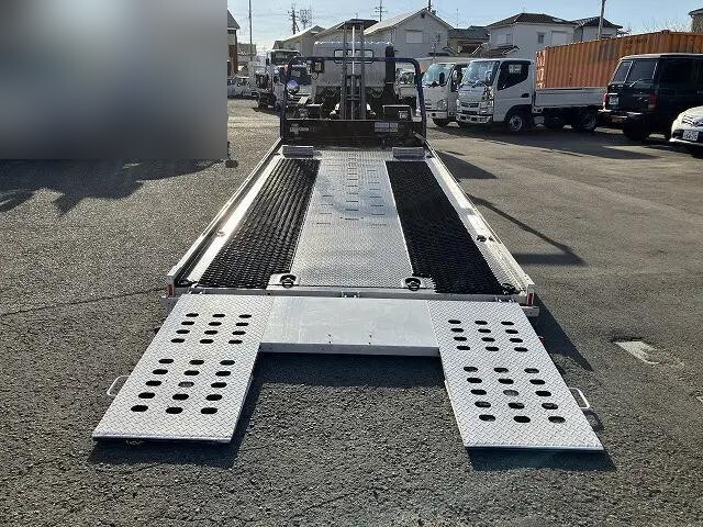 日野デュトロセーフティローダー小型（2t・3t）[写真10]