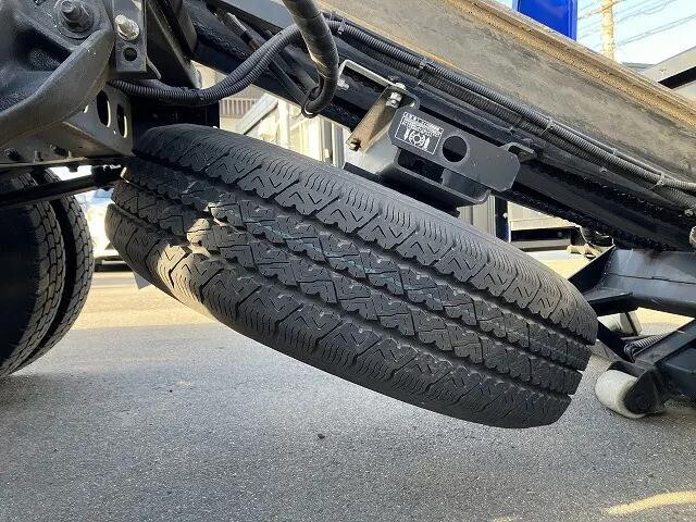 日野デュトロセーフティローダー小型（2t・3t）[写真19]