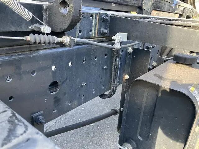 日野デュトロセーフティローダー小型（2t・3t）[写真21]