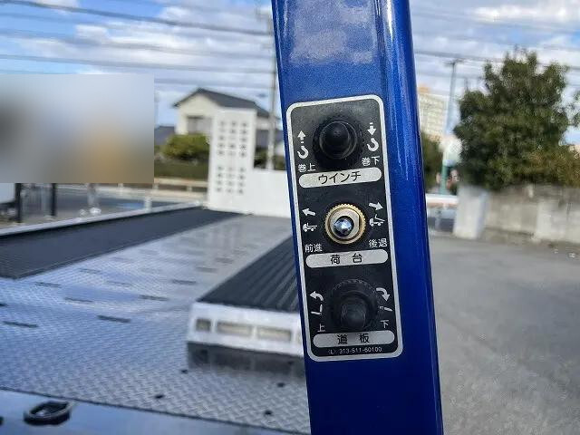 日野デュトロセーフティローダー小型（2t・3t）[写真26]