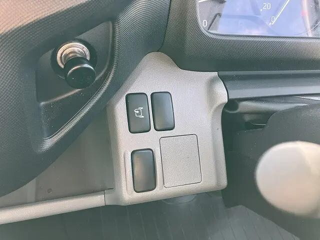 日野デュトロセーフティローダー小型（2t・3t）[写真28]