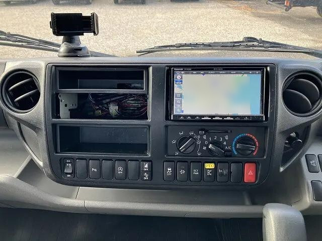 日野デュトロセーフティローダー小型（2t・3t）[写真37]