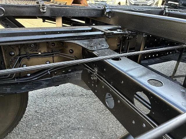 いすゞエルフキャリアカー小型（2t・3t）[写真18]