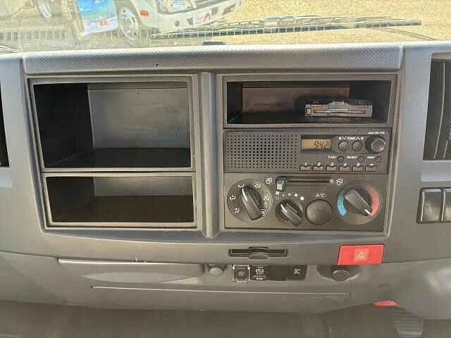 いすゞエルフキャリアカー小型（2t・3t）[写真29]