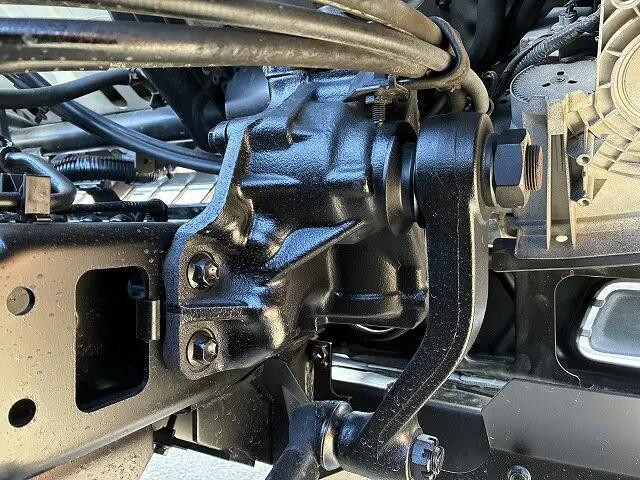 いすゞエルフキャリアカー小型（2t・3t）[写真37]