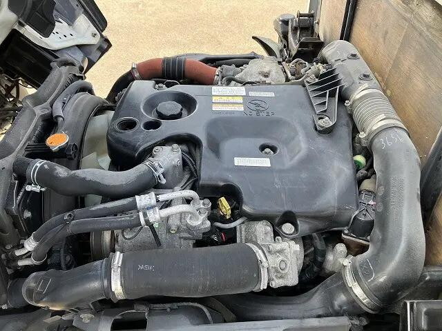 いすゞエルフ平ボディ小型（2t・3t）[写真10]