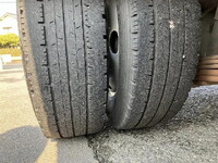 いすゞエルフ平ボディ小型（2t・3t）[写真21]