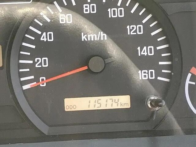 いすゞエルフ平ボディ小型（2t・3t）[写真32]