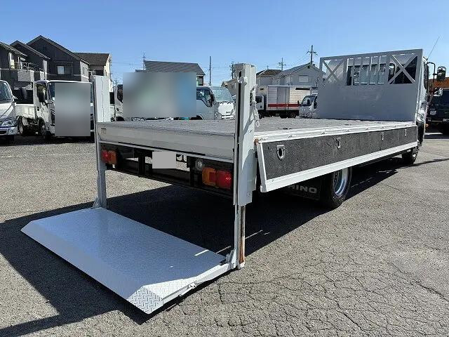 日野レンジャー平ボディ中型（4t）[写真11]