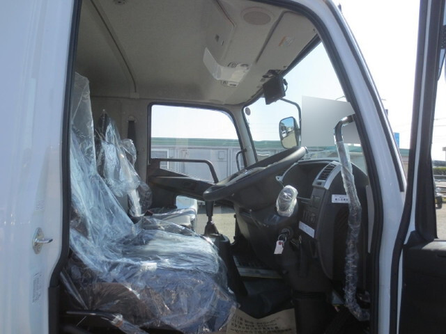 三菱ふそうファイターダンプ中型（4t）[写真13]