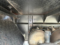 いすゞギガトレーラーヘッド（トラクターヘッド）大型（10t）[写真22]