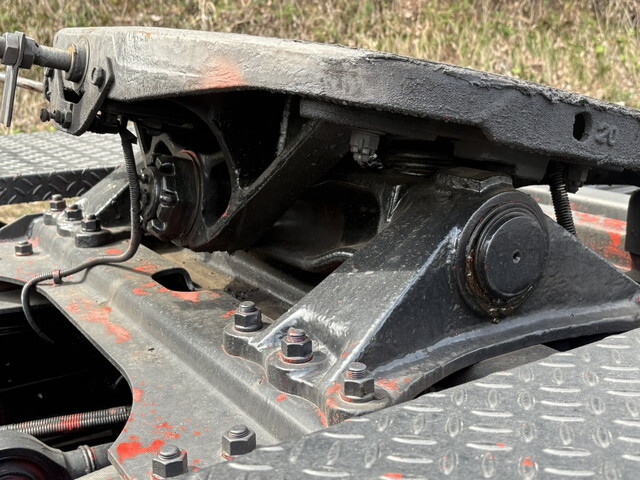 いすゞギガトレーラーヘッド（トラクターヘッド）大型（10t）[写真37]