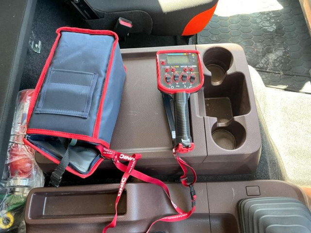 日野レンジャーセルフクレーン4段増トン（6t・8t）[写真13]