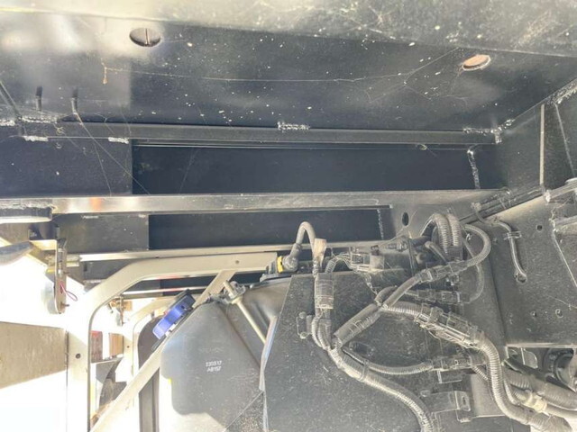 日野レンジャーセルフクレーン4段増トン（6t・8t）[写真19]