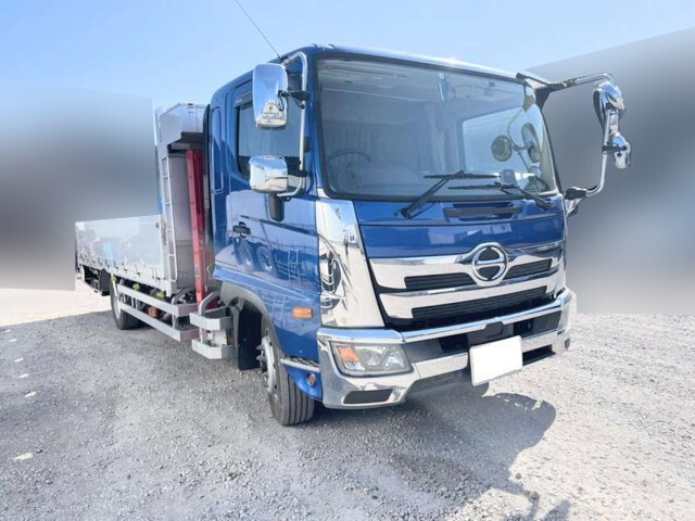 日野レンジャーセルフクレーン4段増トン（6t・8t）[写真03]