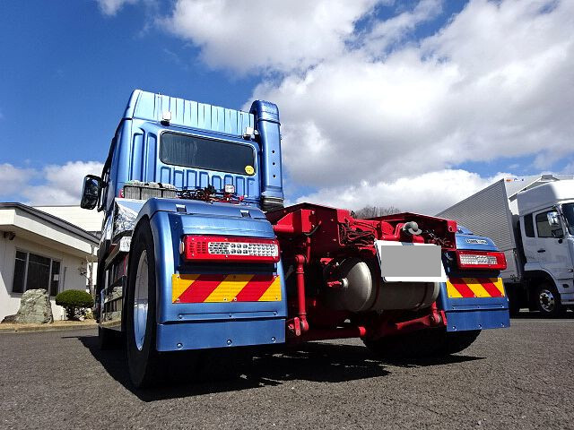 三菱ふそうスーパーグレートトレーラーヘッド（トラクターヘッド）大型（10t）[写真10]