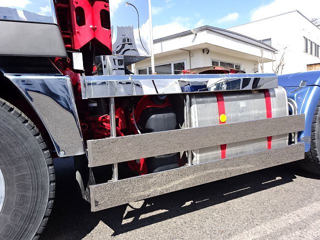 三菱ふそうスーパーグレートトレーラーヘッド（トラクターヘッド）大型（10t）[写真11]