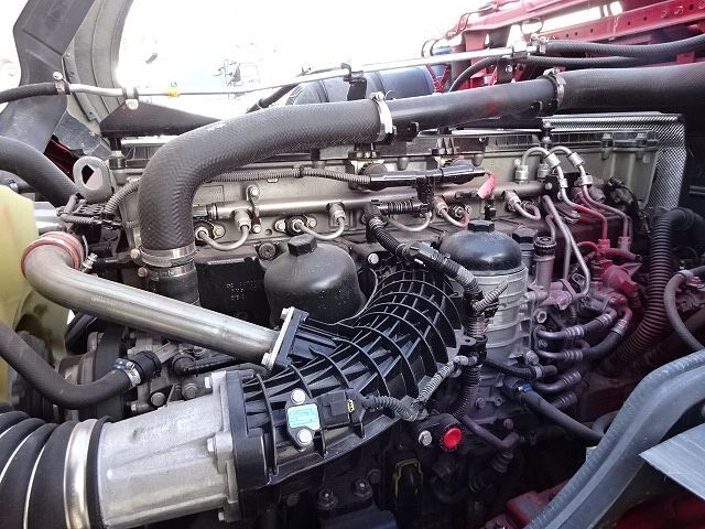 三菱ふそうスーパーグレートトレーラーヘッド（トラクターヘッド）大型（10t）[写真28]