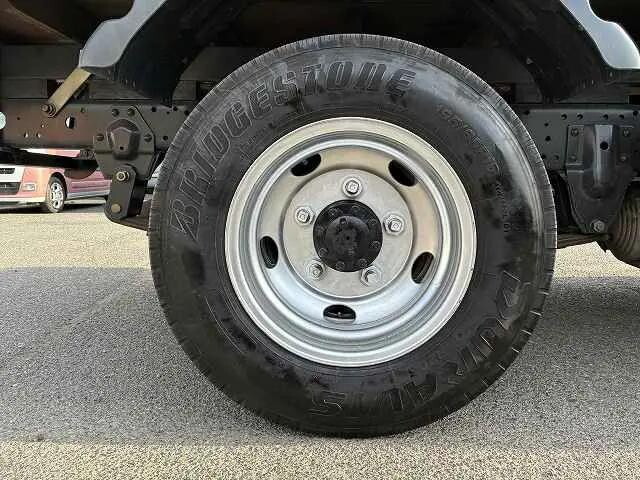 マツダタイタン平ボディ小型（2t・3t）[写真17]