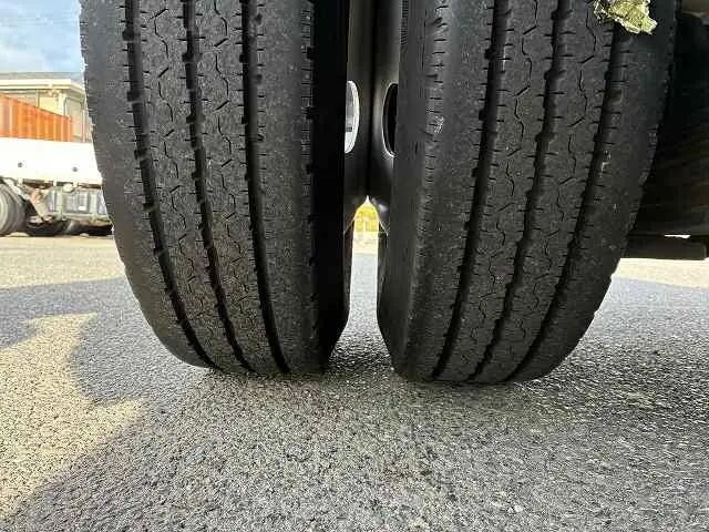 マツダタイタン平ボディ小型（2t・3t）[写真23]