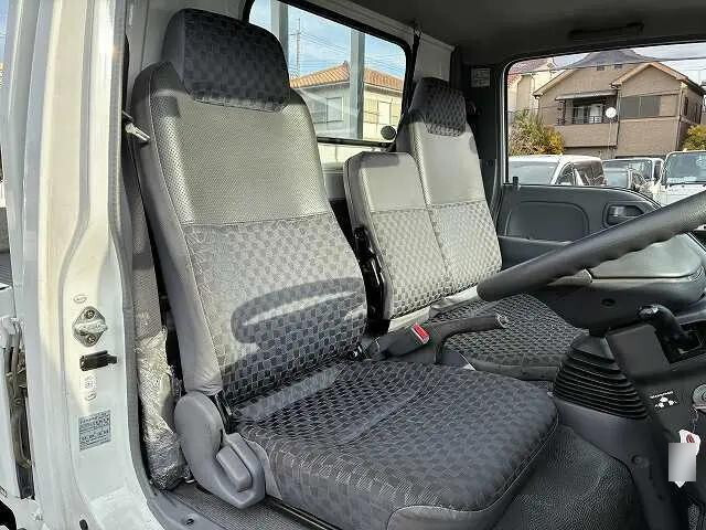 マツダタイタン平ボディ小型（2t・3t）[写真29]